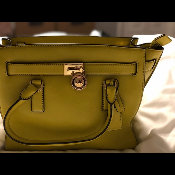 Purse - Picture 4 of 8